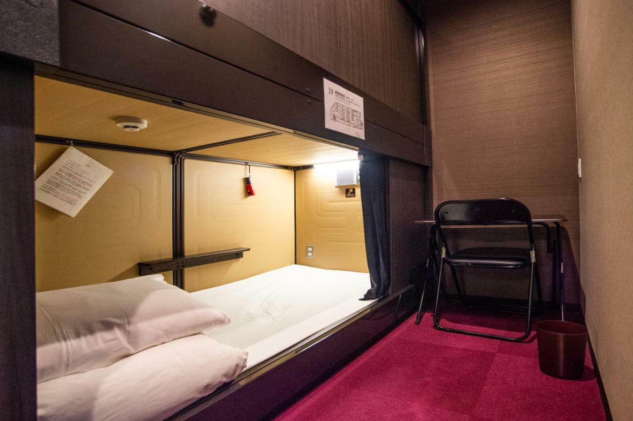 Capsule Hotel Hakodate Esterno foto